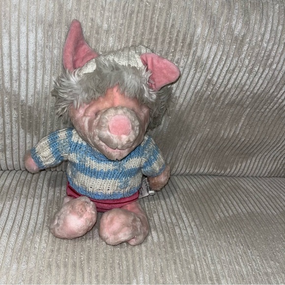 Disney Winnie the Pooh plush piglet in winter coat like new - Picture 1 of 4